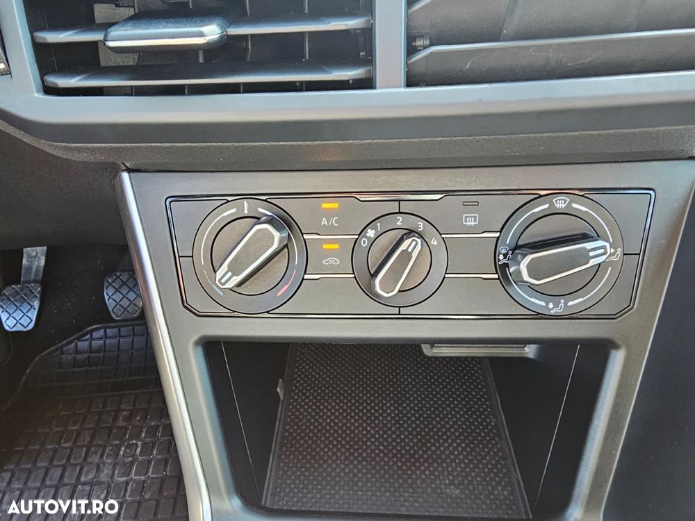 Volkswagen Polo - 16