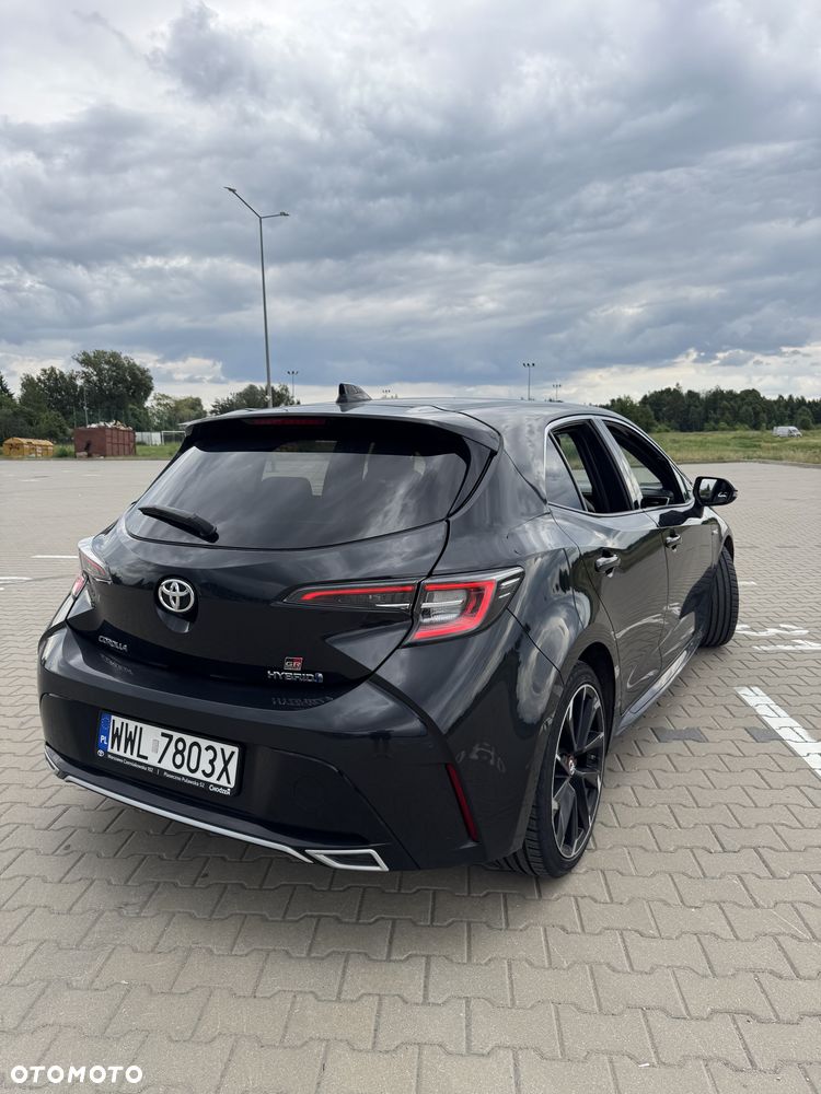 Toyota Corolla - 10