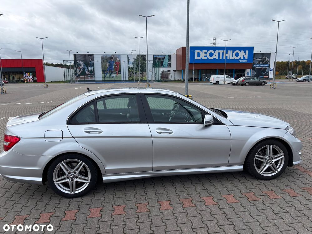 Mercedes-Benz Klasa C - 2