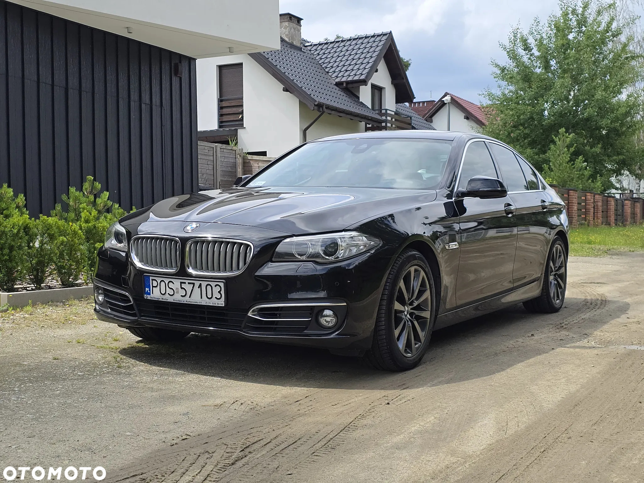 BMW Seria 5 520d xDrive Luxury Line - 4