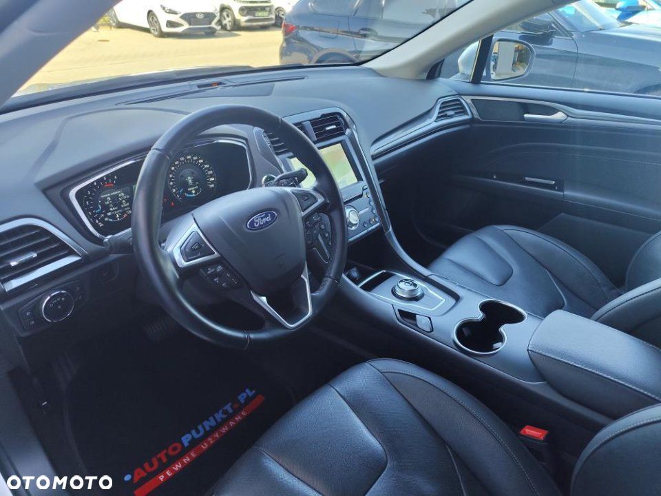 Ford Mondeo - 9