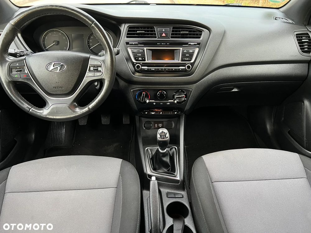 Hyundai i20 - 9