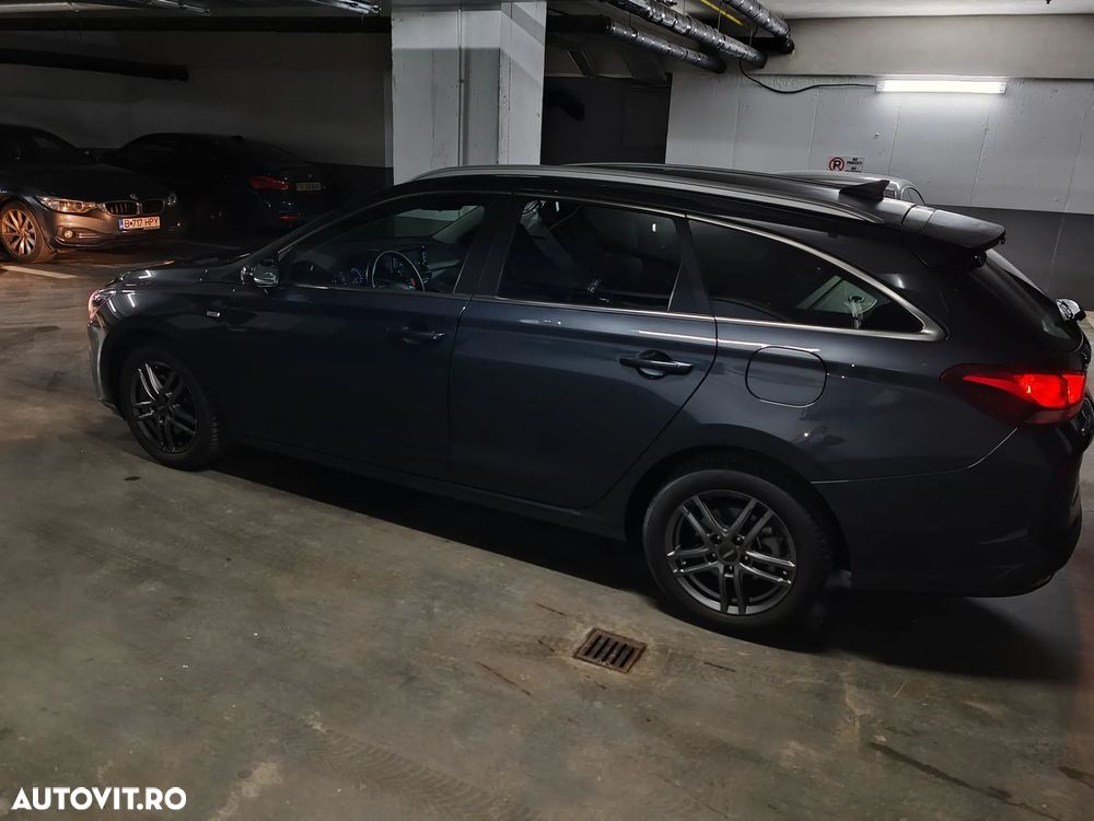 Hyundai i30 1.5 T-GDI MHEV 160CP Highway - 4