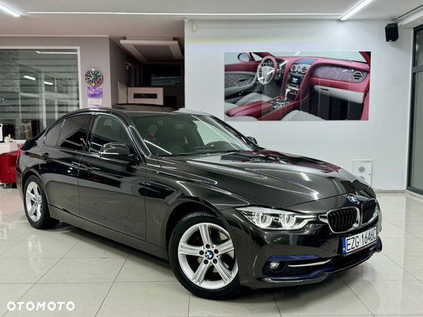 BMW Seria 3 330e Business Edition sport