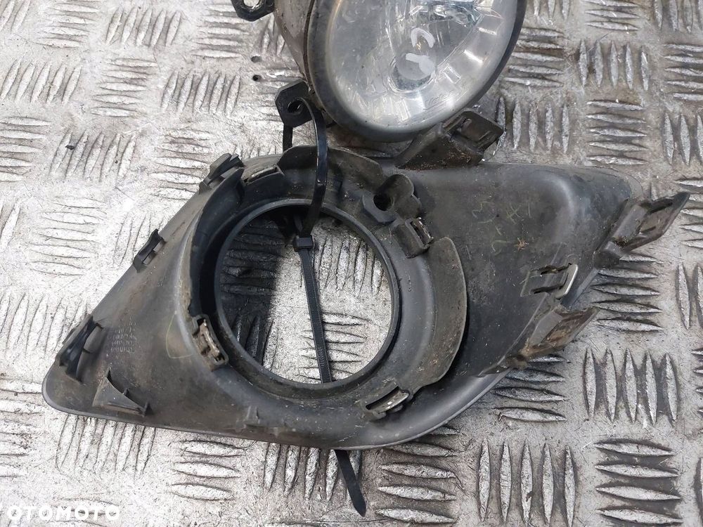 HALOGEN LEWY KRATKA ZAŚLEPKA MITSUBISHI ASX I 8321A387 89500181 - 2