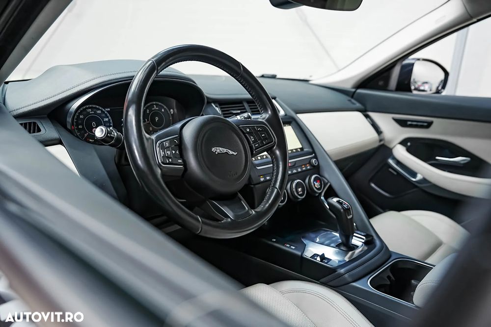 Jaguar E-Pace D150 AWD Aut. S - 8