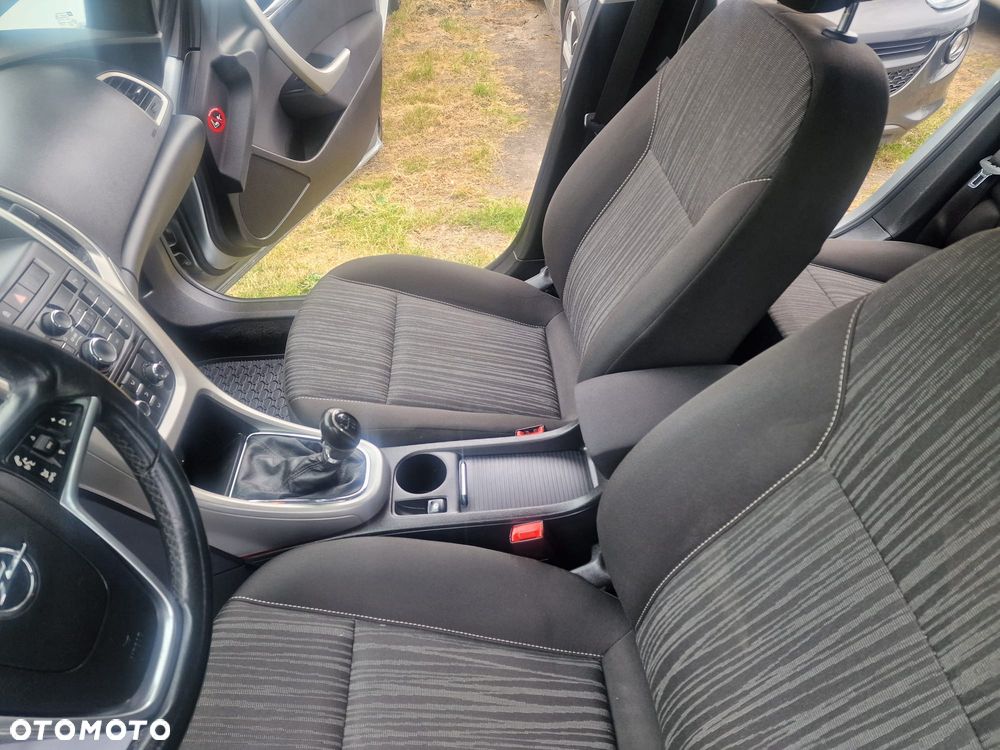 Opel Astra 1.6 ecoFLEX Start/Stop - 14