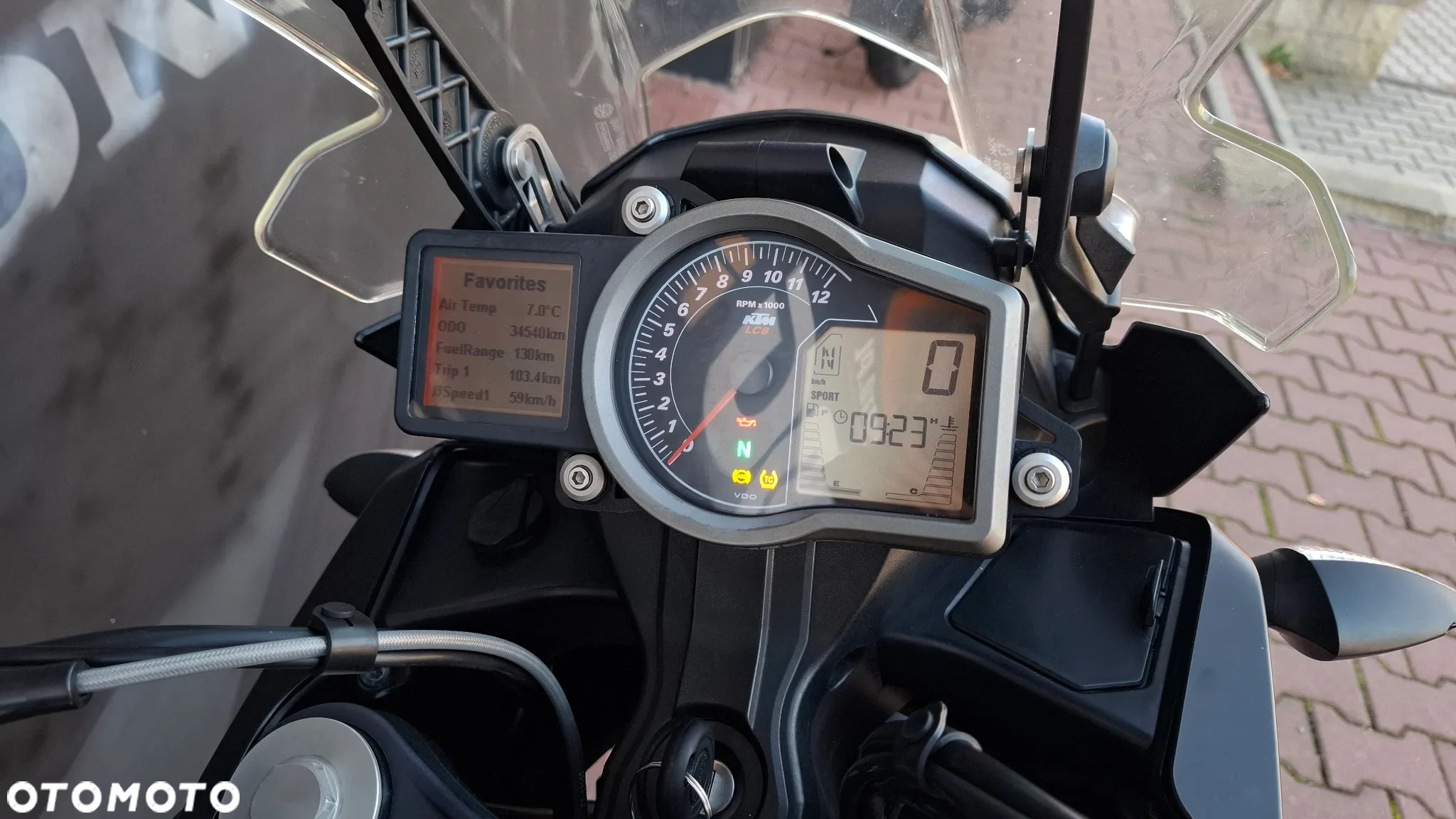 KTM Adventure - 19