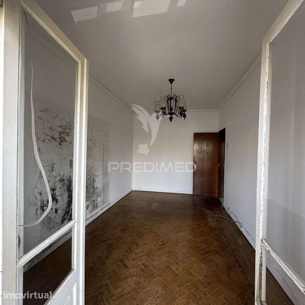 Apartamento T2 Amadora - Mina de agua - Grande imagem: 4/12