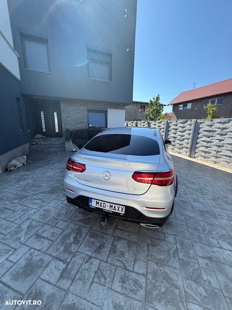 Mercedes-Benz GLC 250 d 4Matic 9G-TRONIC - 9