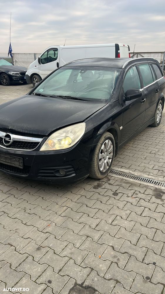 Dezmembram Opel Vectra C 1.9 diesel 120 cp din 2007 - 1