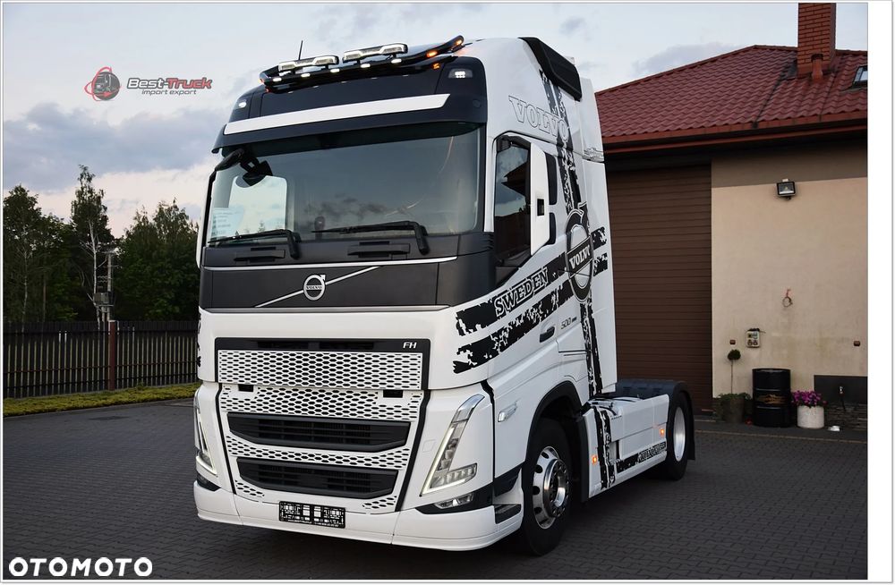 Volvo FH500  XL  |  I-SAVE |  STANDARD |  ZBIORNIKI 1220 L |  FULL LED  |  I-PARK COOL - 12