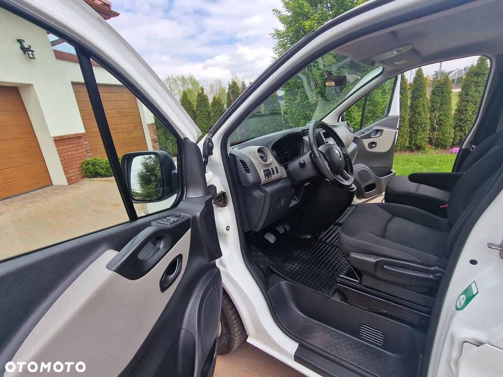 Renault Trafic 1.6 dCi - 9