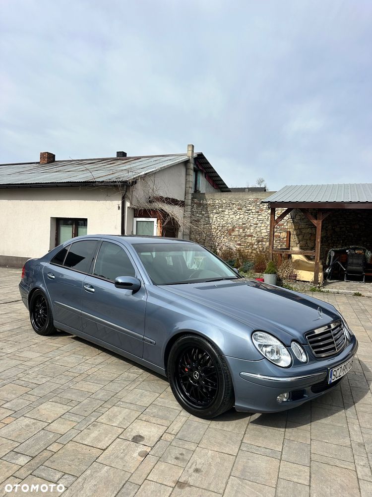 Mercedes-Benz Klasa E 240 Elegance - 1