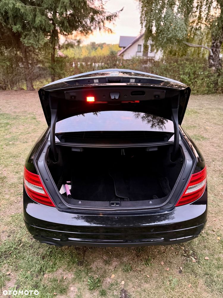 Mercedes-Benz Klasa C 250 CDI BlueEff Sport - 8