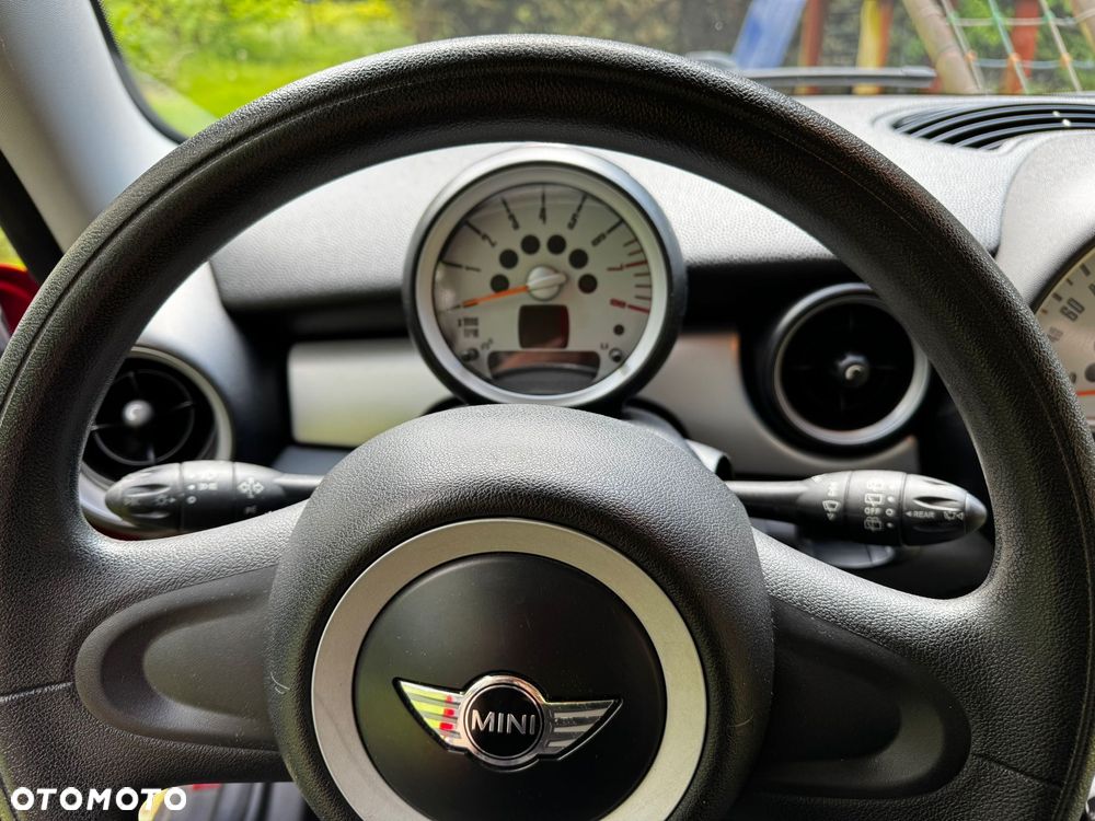 MINI ONE Standard - 9