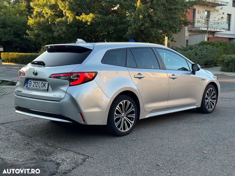 Toyota Corolla 1.8 HSD Exclusive - 6