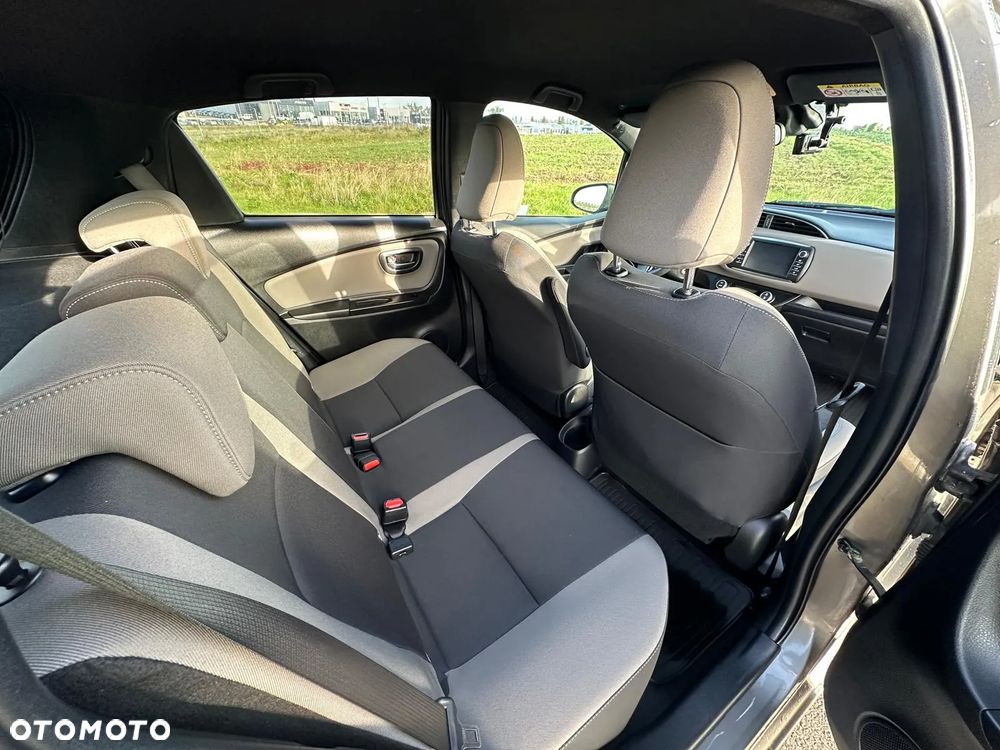Toyota Yaris 1.5 Selection - 9