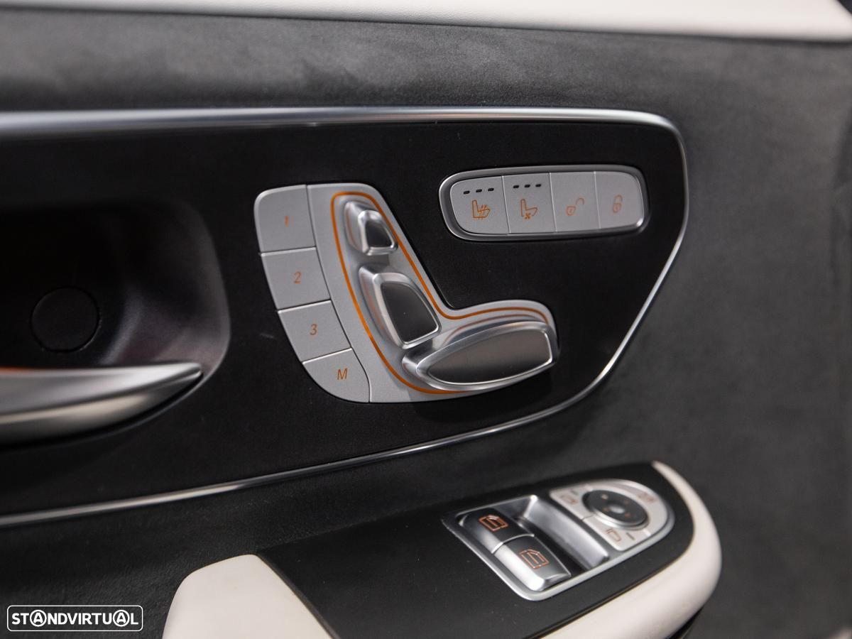 Mercedes-Benz V 300 d Longo Avantgarde - 38