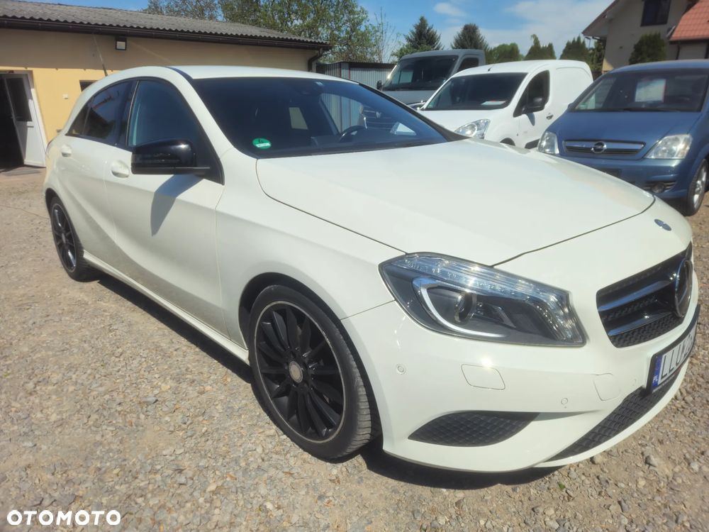 Mercedes-Benz Klasa A 200 Peak Edition - 32