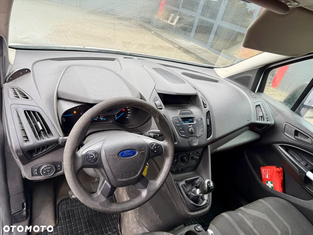 Ford Transit Connect - 10