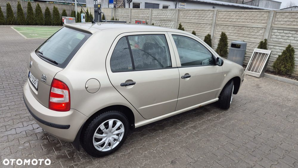 Skoda Fabia 1.4 16V Ambiente - 18