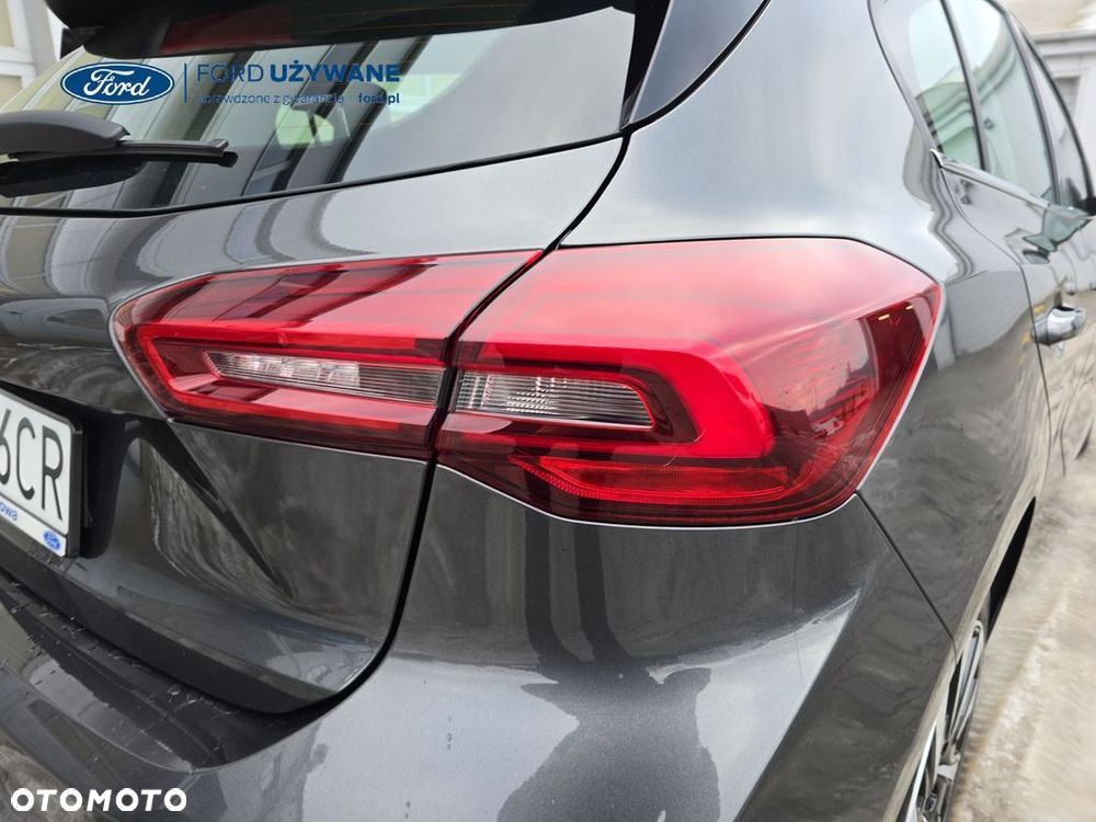 Ford Focus - 12