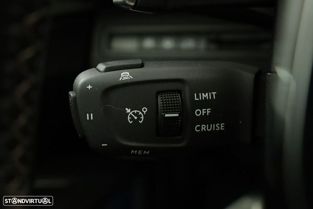 Peugeot 3008 1.2 Hybrid GT e-DCS6 - 18