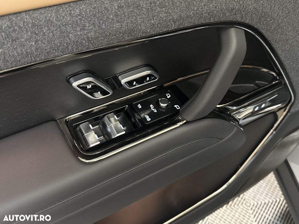 Land Rover Range Rover Sport - 25
