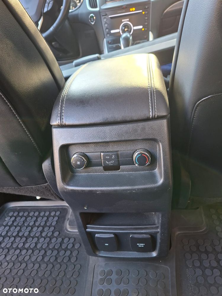 Ford Galaxy - 18