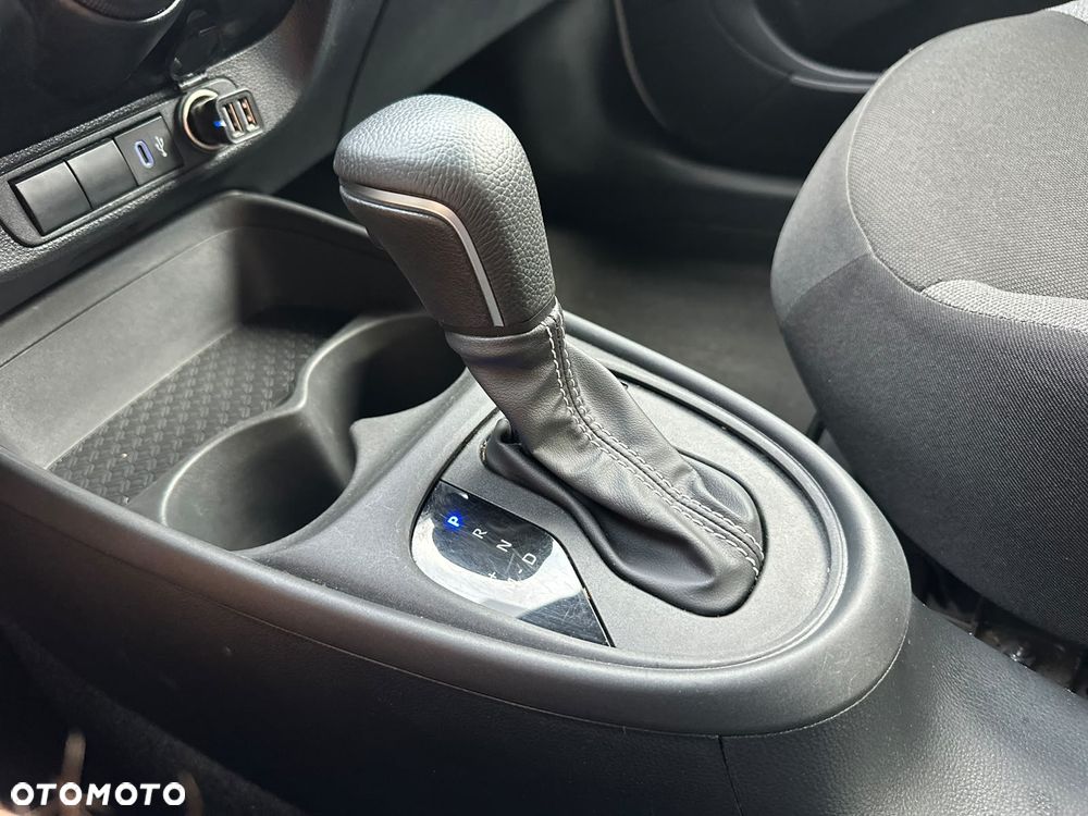 Toyota Aygo X S-CVT Play - 19