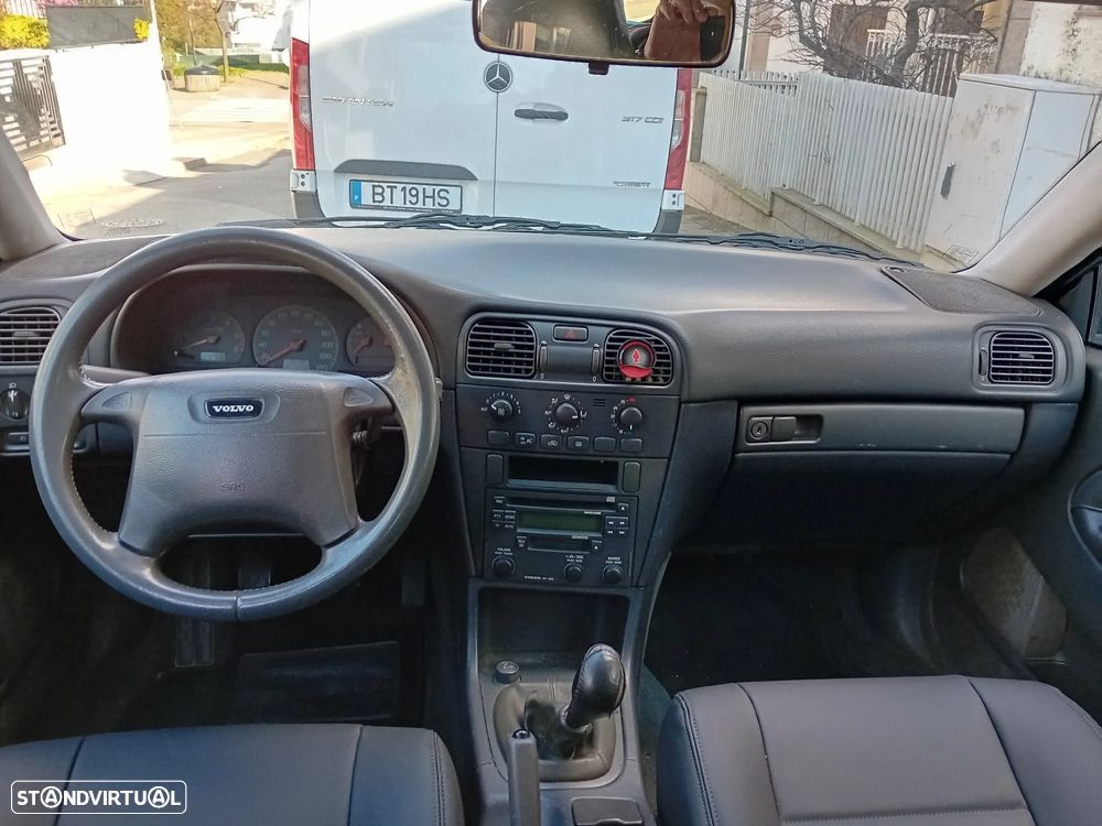 Volvo V40 1.9 D CR - 9
