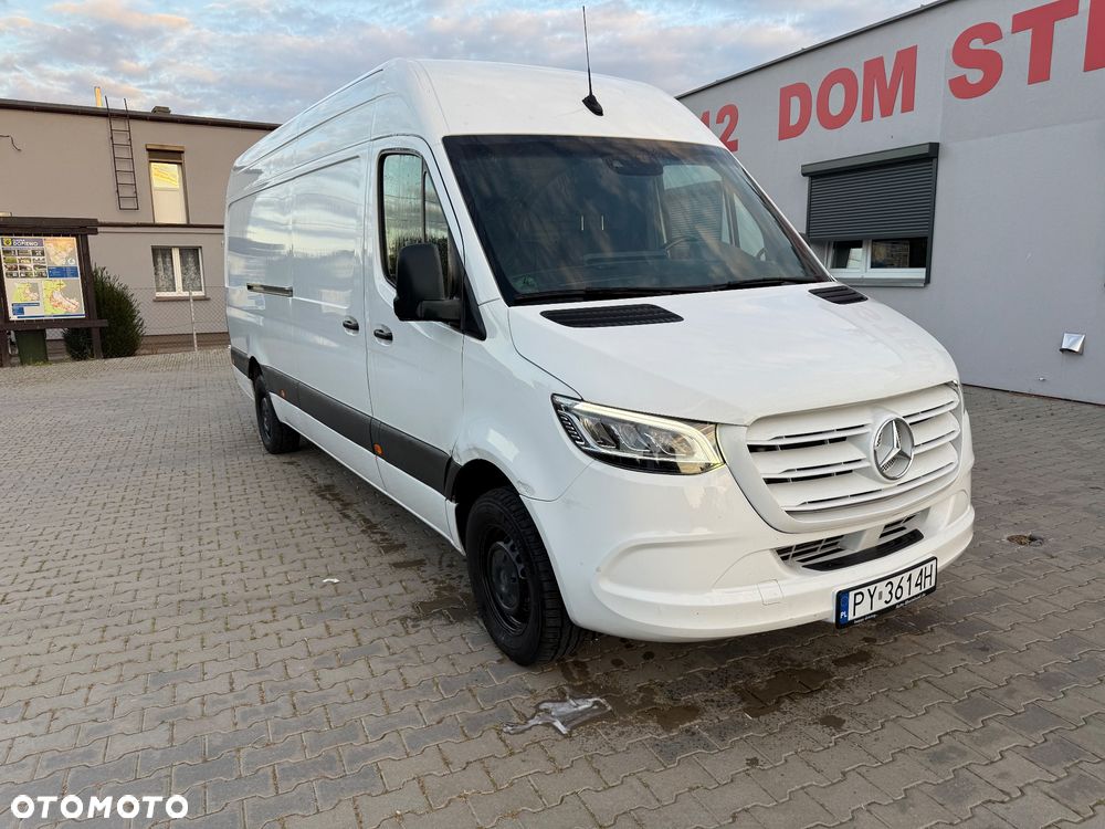 Mercedes-Benz Sprinter - 3