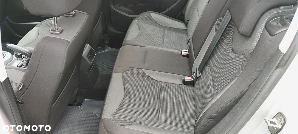 Peugeot 308 120 VTi Active - 11