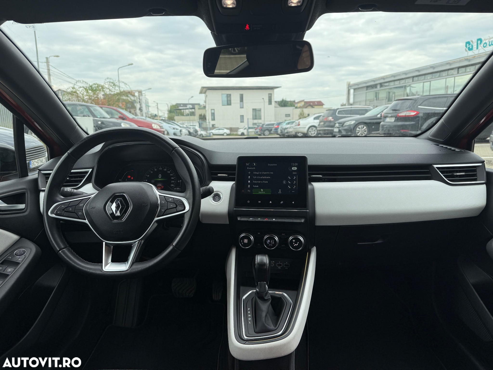 Renault Clio V TCe 90 CVT Techno - 12