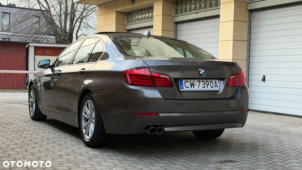 BMW Seria 5 520d Efficient Dynamics - 6