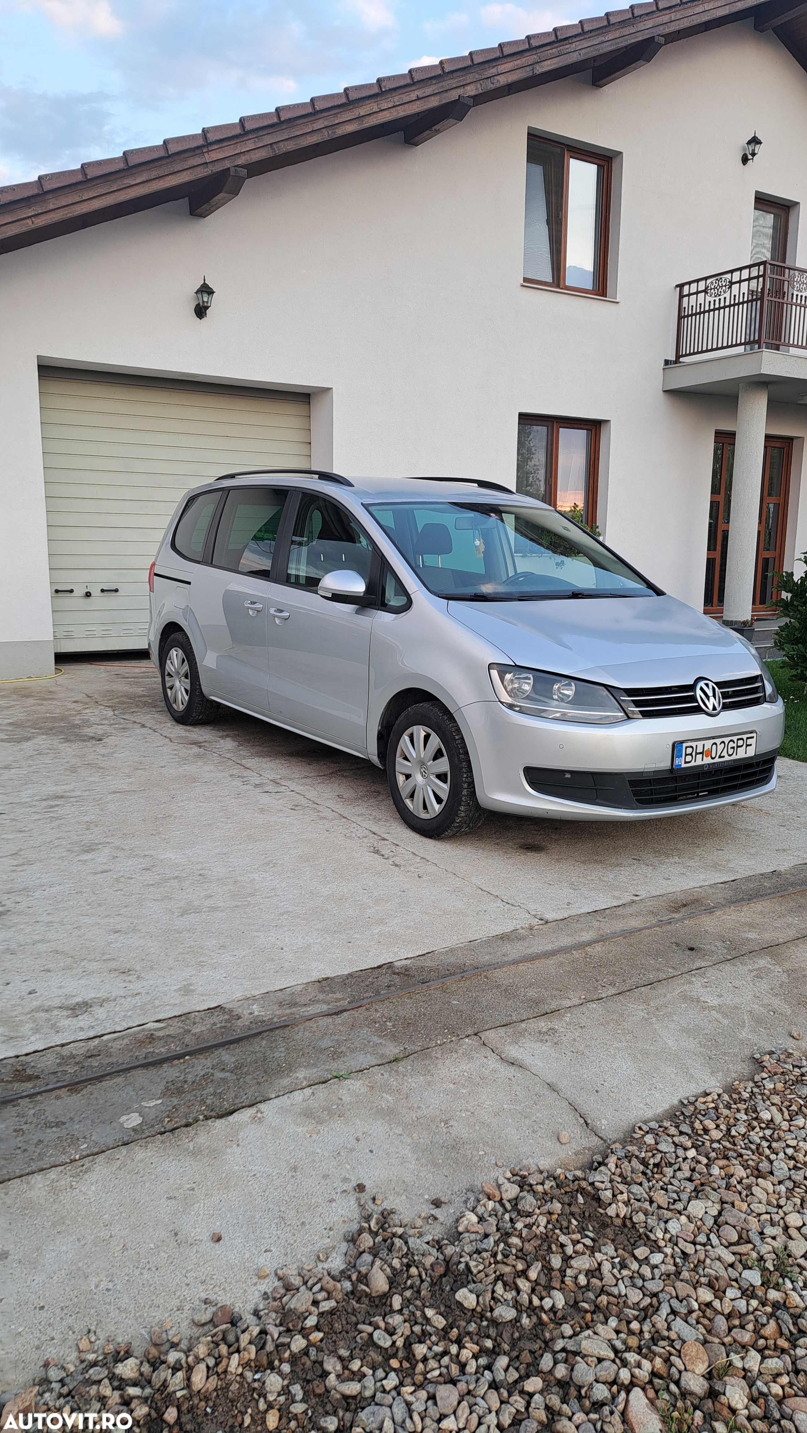 Volkswagen Sharan 2.0 TDI BlueMotion Technology Trendline - 9