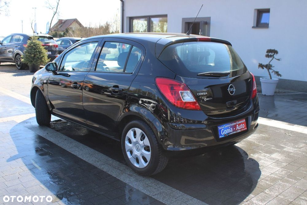 Opel Corsa - 4