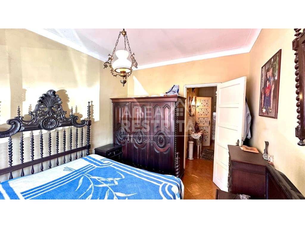 Apartamento T1 com Logradouro e Arrecadação/Garagem no Afonsoeiro -... - Grande imagem: 4/32