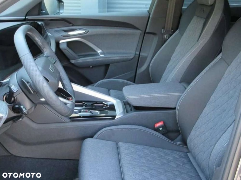 Audi Q5 Sportback - 5