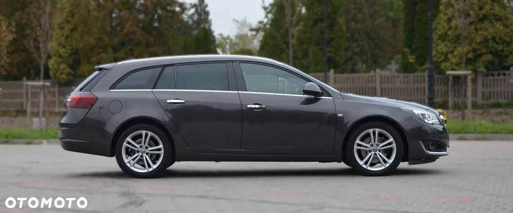 Opel Insignia - 10