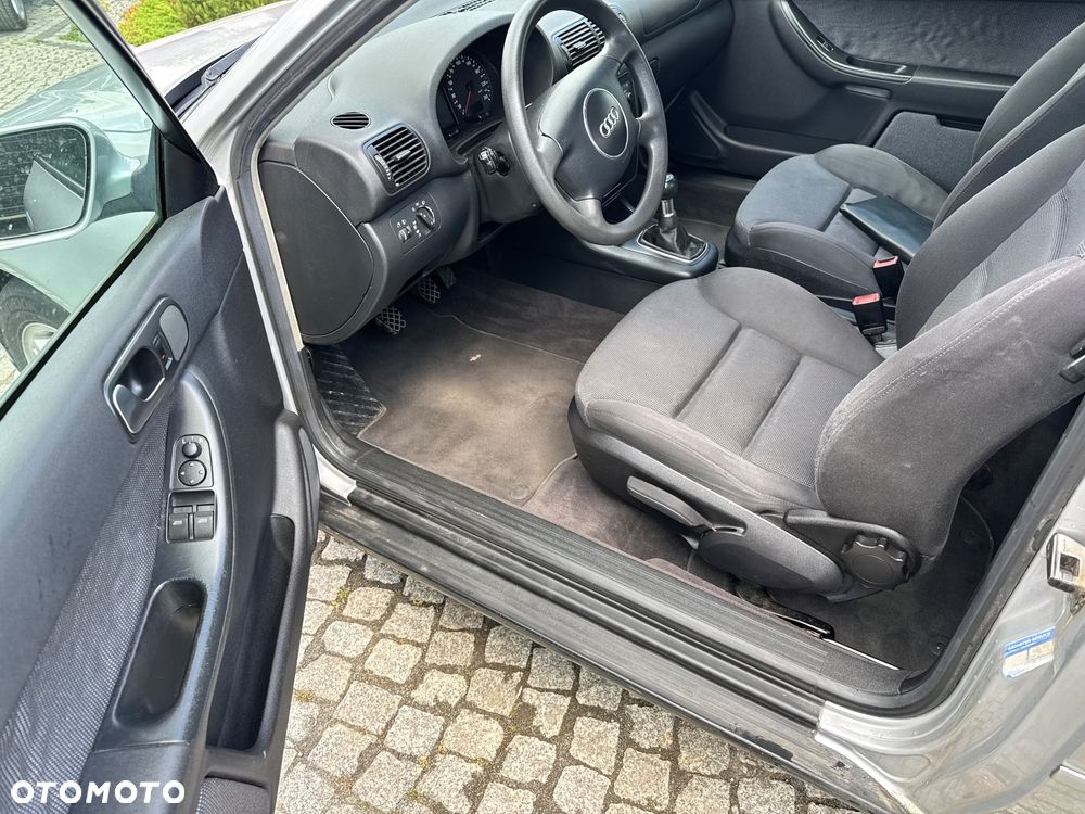 Audi A3 3-drzwiowe - 27