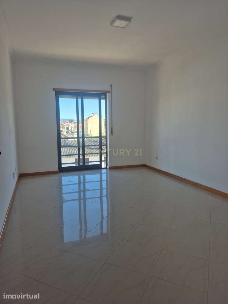 Apartamento T2 Quinta do Conde - Grande imagem: 5/22