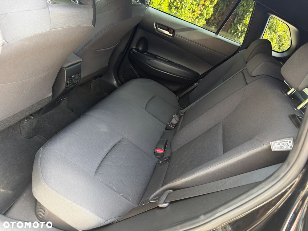 Toyota Corolla Cross 2.0 Hybrid Comfort - 32