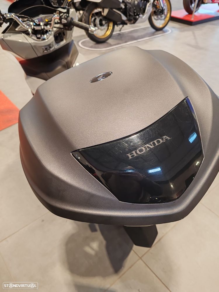 Honda PCX125 - 7