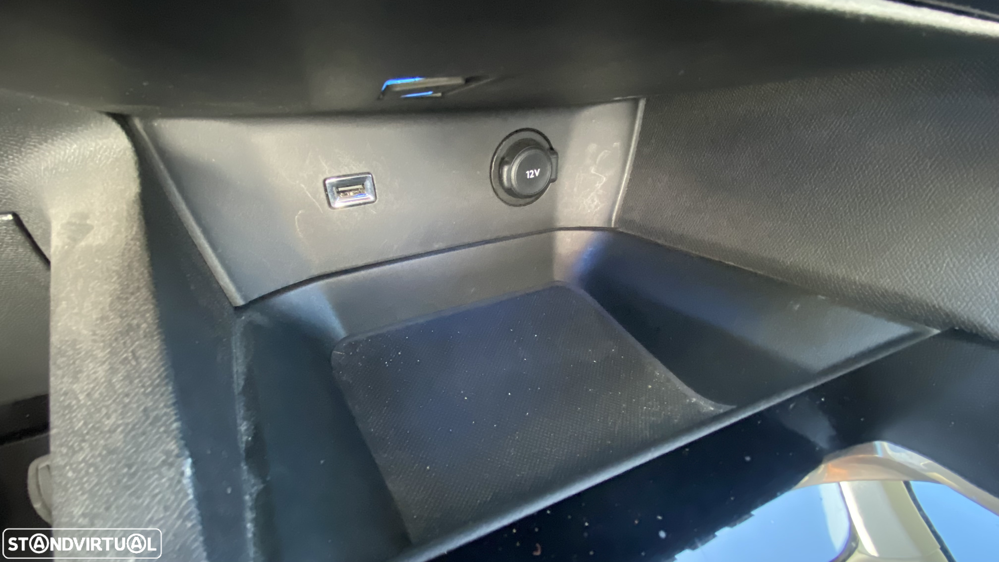 Peugeot 3008 1.5 BlueHDi Active Pack - 51