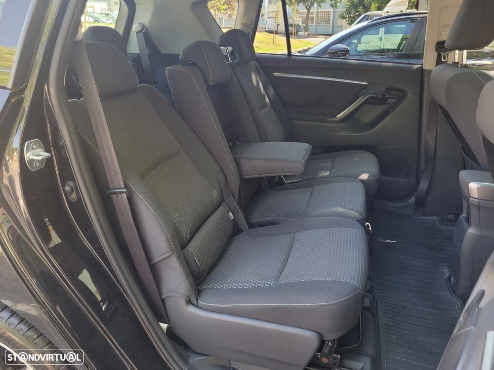 Toyota Verso 2.0 D-4D Exclusive+NAVI - 41