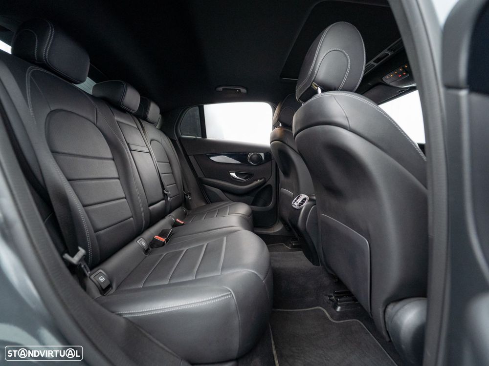Mercedes-Benz GLC 300 e Coupé 4Matic - 44