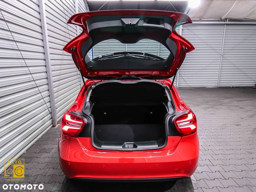 Mercedes-Benz Klasa A 160 AMG Line - 13