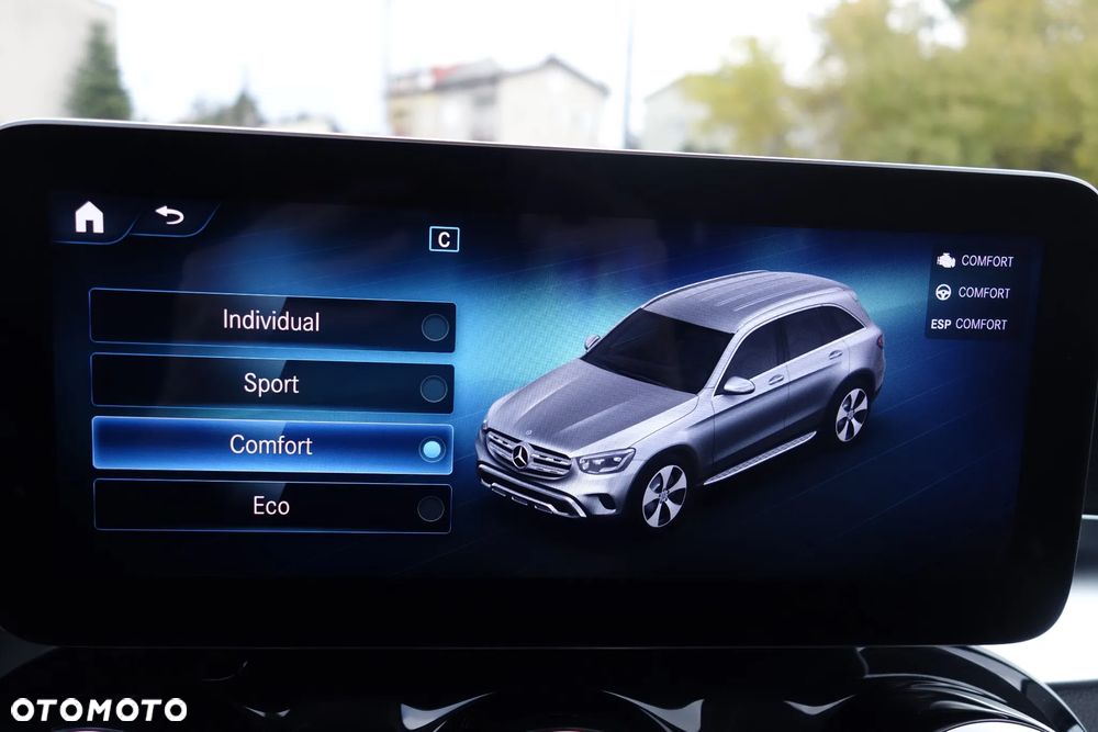 Mercedes-Benz GLC 220 d 4-Matic - 29